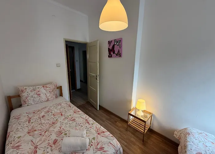 Peter Cribs - Rio Douro & Caves Vinho Do Porto