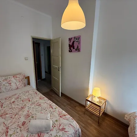 Peter Cribs - Rio Douro & Caves Vinho Do Porto