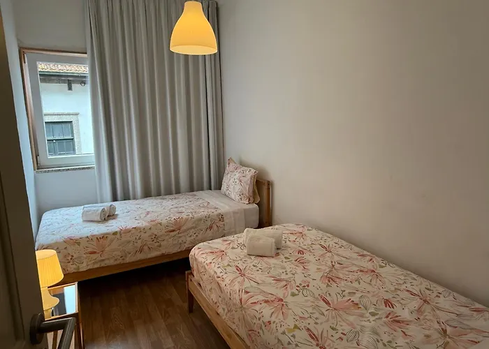 Peter Cribs - Rio Douro & Caves Vinho Do Porto *